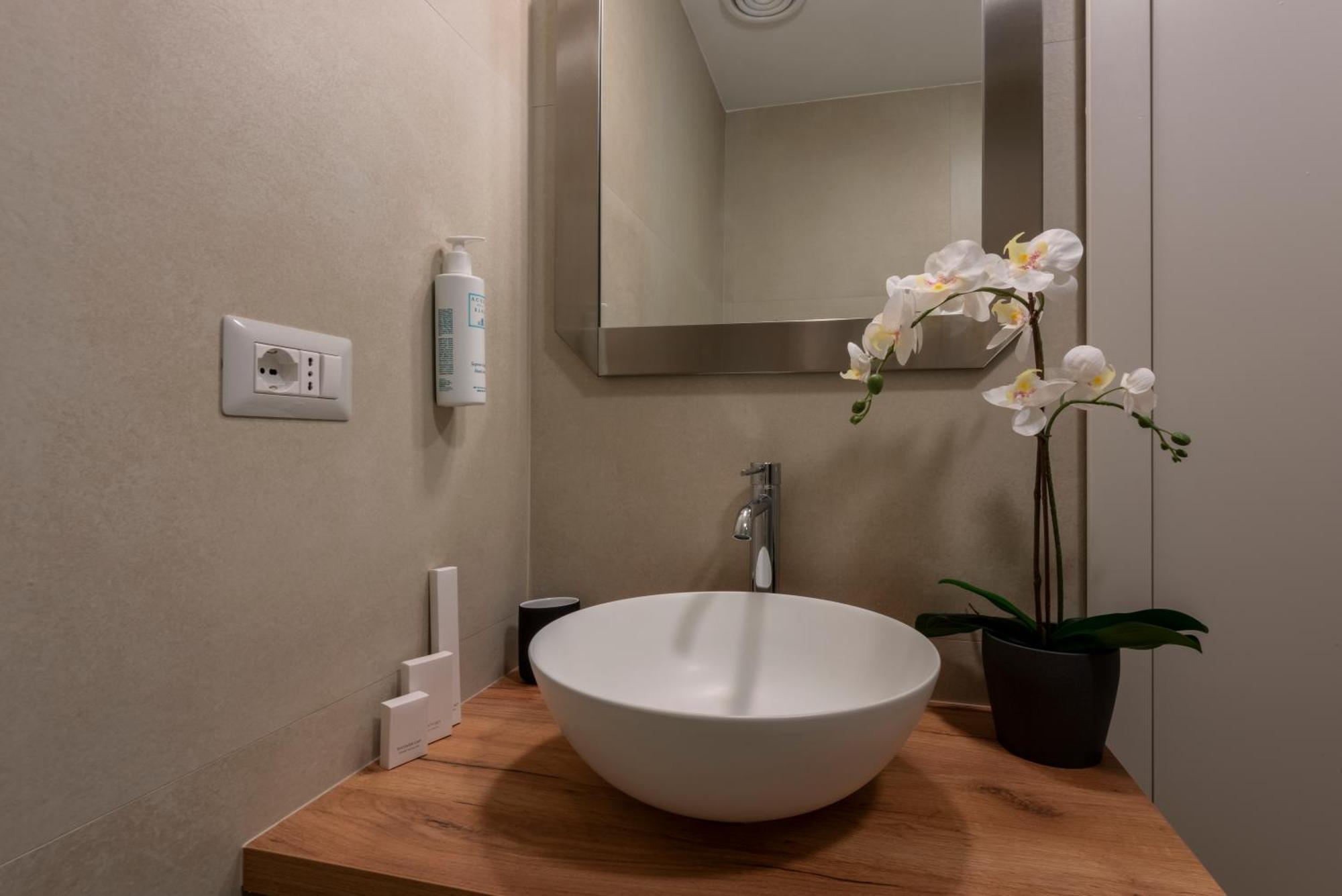 Apartment Sweett - Luxury Velasca Mailand